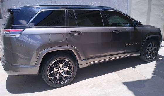 JEEP COMMANDER 1.3 T270 TURBO FLEX OVERLAND AT6